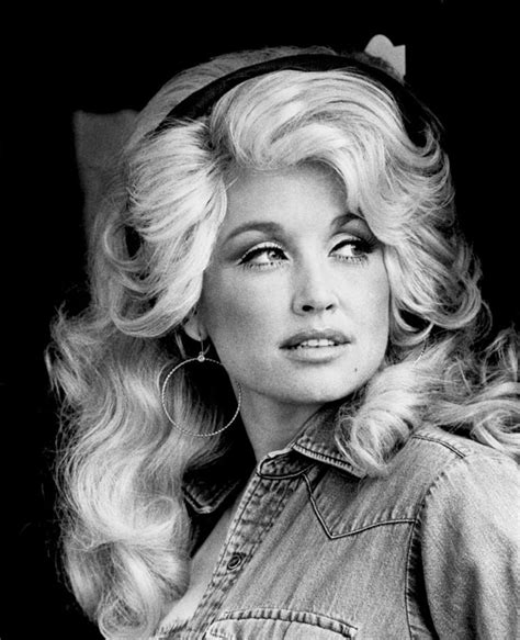 pictures of a young dolly parton